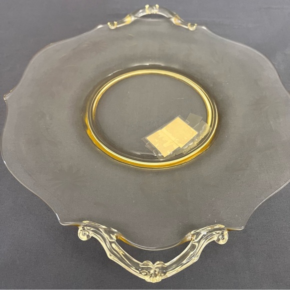 Set Of 2 1930’s Lancaster Glass Yellow Depression Glass Serving Trays - Picture 2 of 12